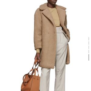 Harris Wharf London Carmel shearling coat sz 38